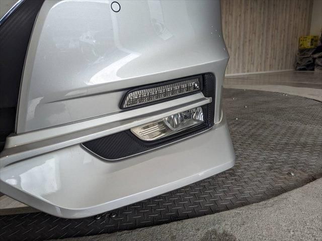Nissan SERENA 2018-11 182096-10