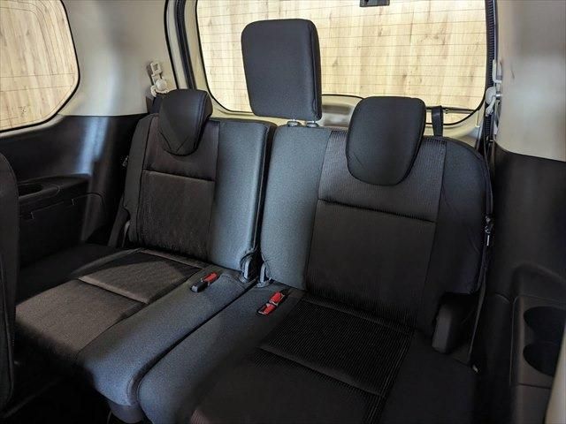 Nissan SERENA 2018-11 182096-24