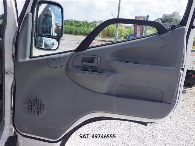 Hino DUTRO 2015-09 352052-28