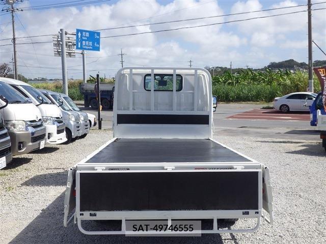 Hino DUTRO 2015-09 352052-10