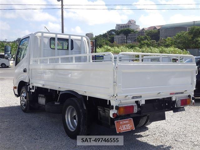 Hino DUTRO 2015-09 352052-8