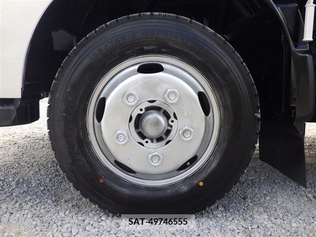 Hino DUTRO 2015-09 352052-24