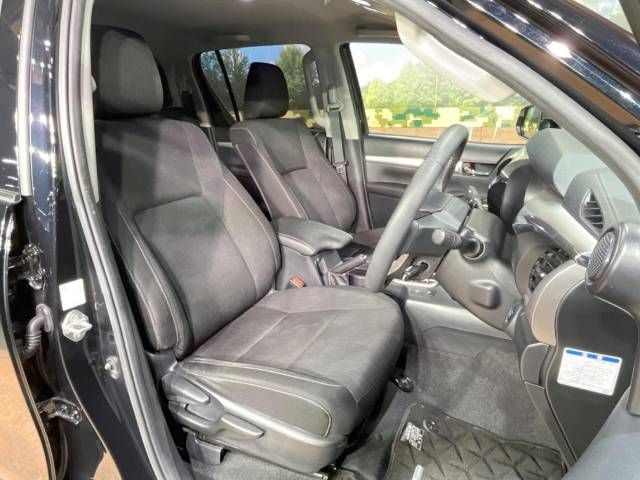 Toyota HILUX 2020-12 28495-9
