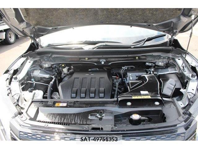 Mitsubishi ECLIPSE CROSS 2022-03 268946-18