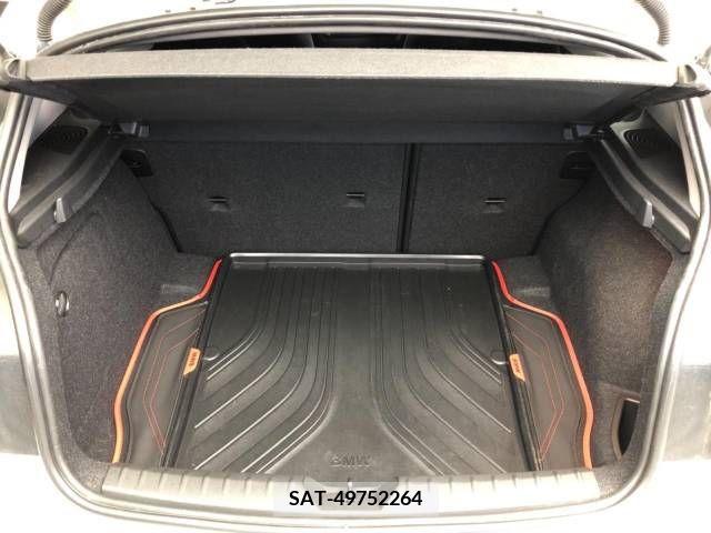 Bmw 1 SERIES 2014-03 261811-12