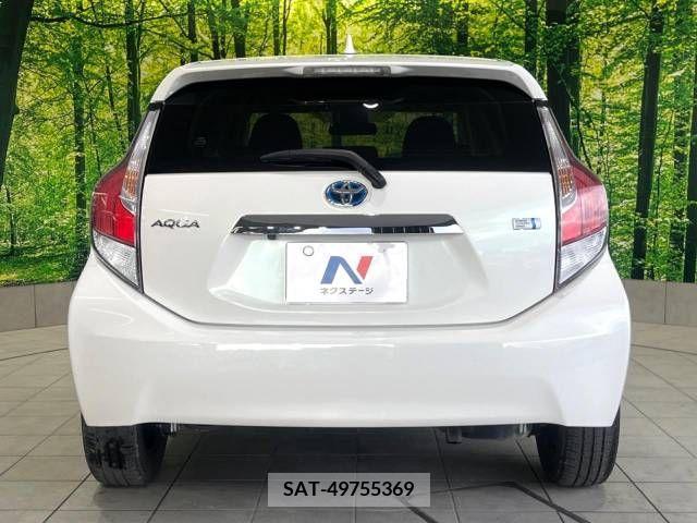 Toyota AQUA 2016-06 215927-15