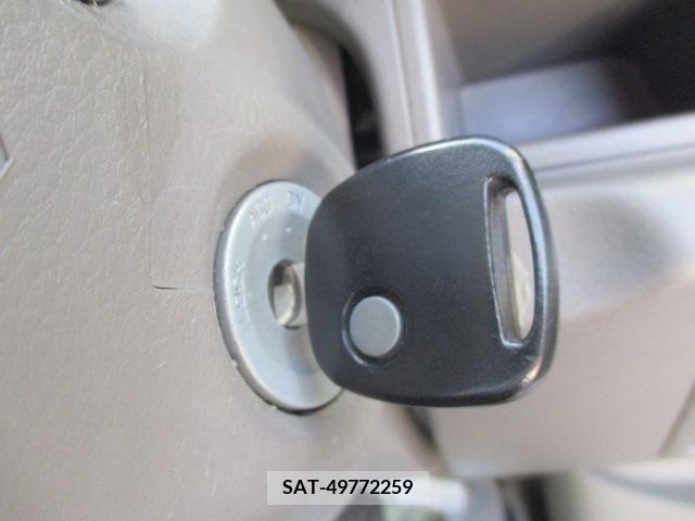 Suzuki EVERY 2017-02 268884-12