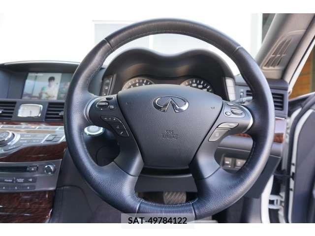 Nissan FUGA 2016-06 396687-10