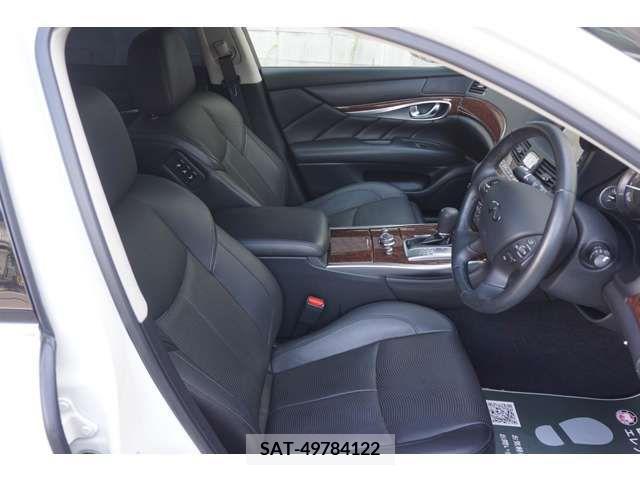 Nissan FUGA 2016-06 396687-9