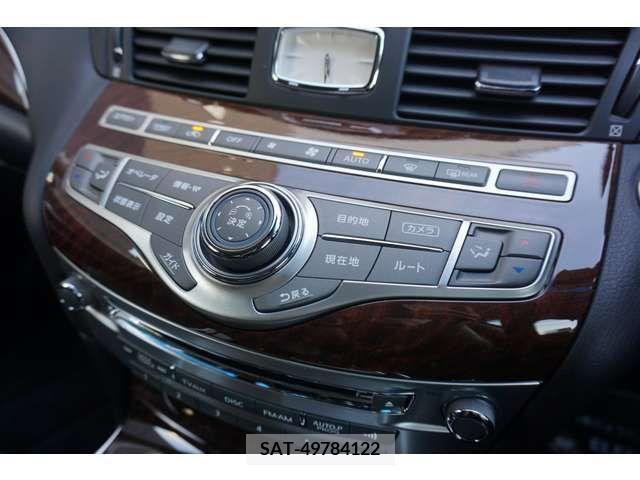 Nissan FUGA 2016-06 396687-12