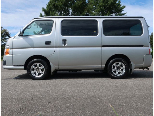 Nissan CARAVAN VAN 2006-10 18554-12