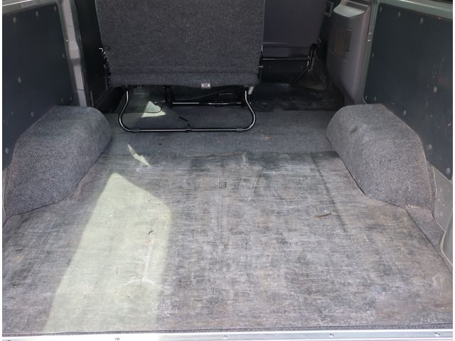 Nissan CARAVAN VAN 2006-10 18554-17