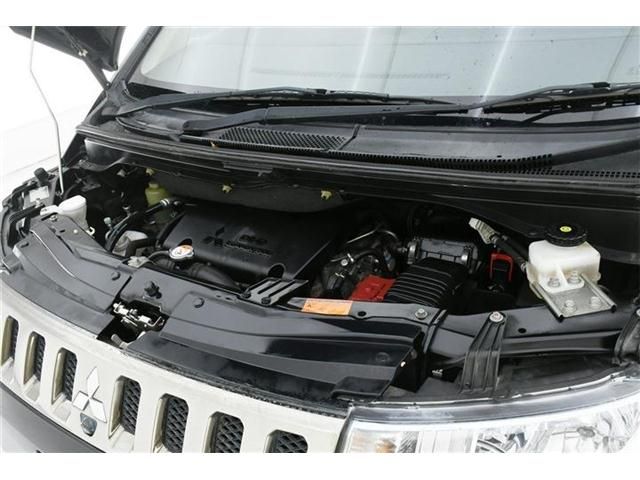 Mitsubishi DELICA D5 2014-03 15718-19