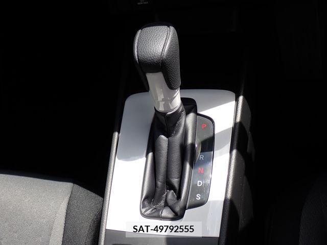 Honda FIT 2021-02 329782-11