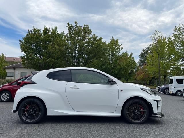 Toyota YARIS 2022-04 6364-2