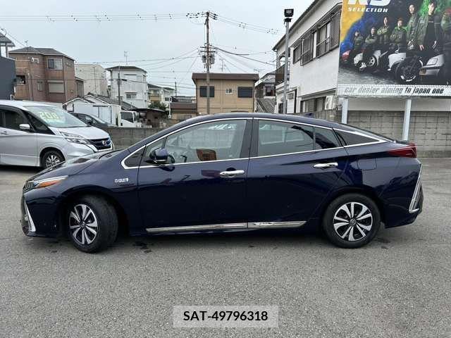 Toyota PRIUS PHV 2019-09 322605-4