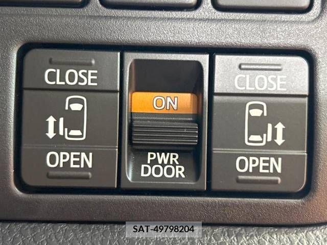 Toyota VOXY HYBRID 2021-12 289418-5