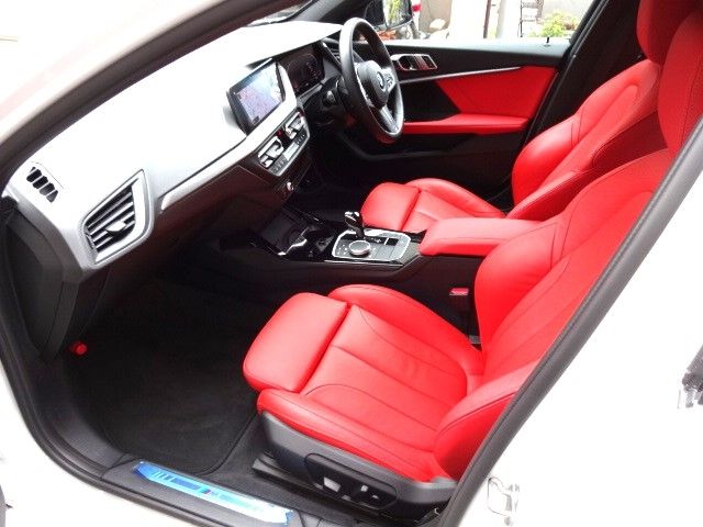 Bmw 1 SERIES 2023-02 186615-12