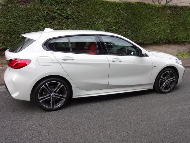 Bmw 1 SERIES 2023-02 186615-6