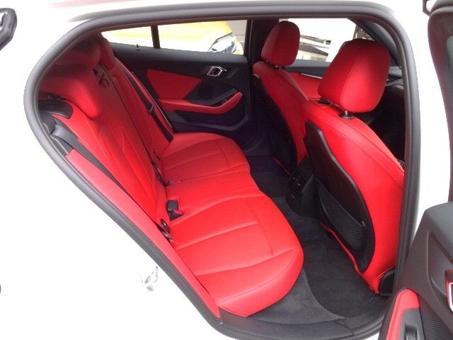 Bmw 1 SERIES 2023-02 186615-17