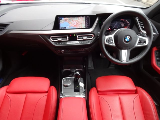 Bmw 1 SERIES 2023-02 186615-18