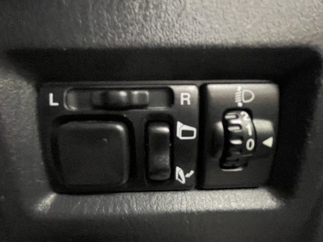 Suzuki JIMNY 2010-08 18077-16