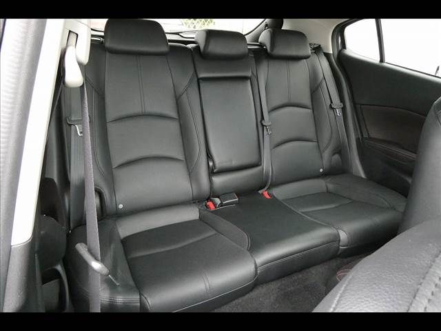 Mazda AXELA SPORT 2016-11 9119-10