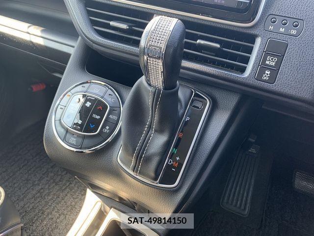 Toyota NOAH 2014-06 230088-17