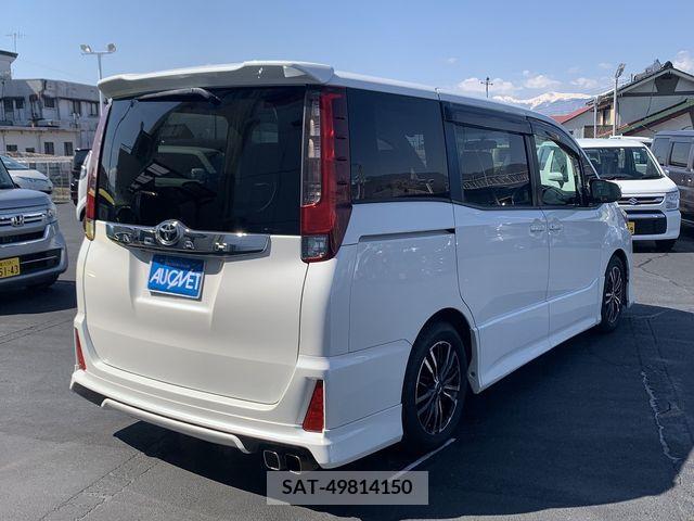 Toyota NOAH 2014-06 230088-3