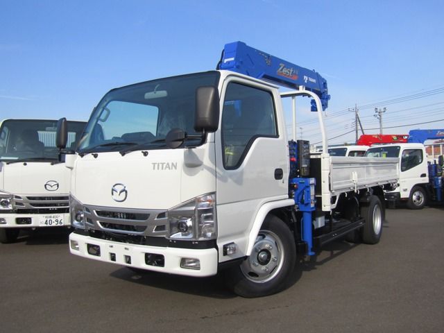 Mazda TITAN 2023-09 13247-0