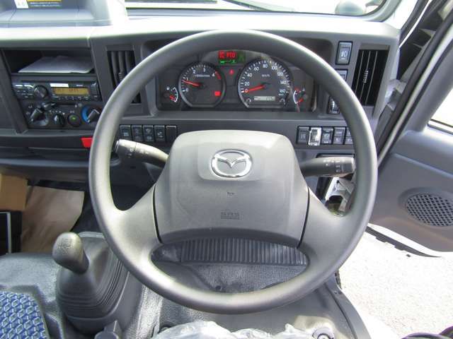 Mazda TITAN 2023-09 13247-15