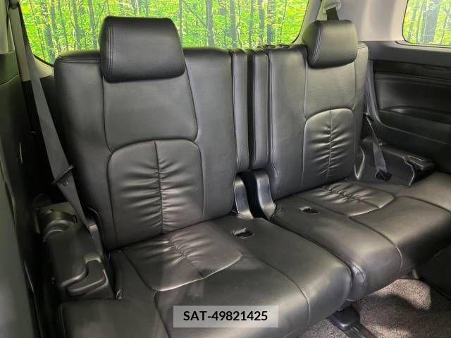 Toyota VELLFIRE 2016-04 299335-11