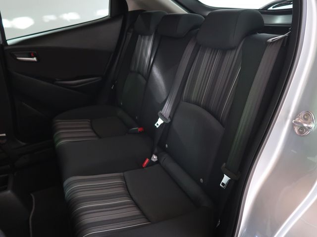 Mazda MAZDA2 2022-02 189968-19
