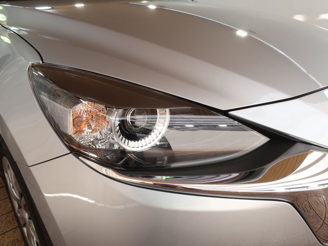 Mazda MAZDA2 2022-02 189968-24