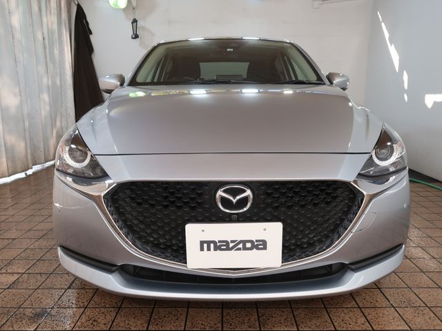 Mazda MAZDA2 2022-02 189968-9