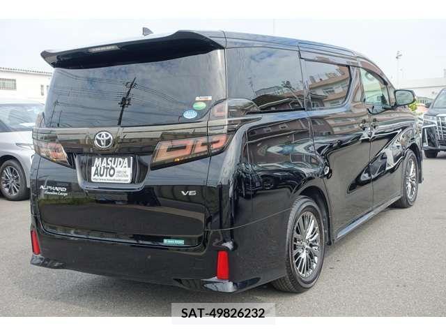 Toyota ALPHARD 2018-04 342943-7