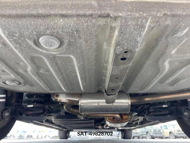 Toyota VOXY 2017-12 321522-10