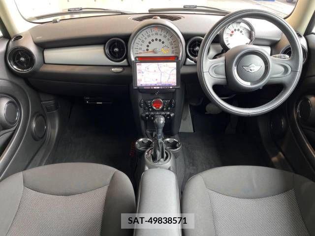 Bmw MINI 2013-03 379094-1