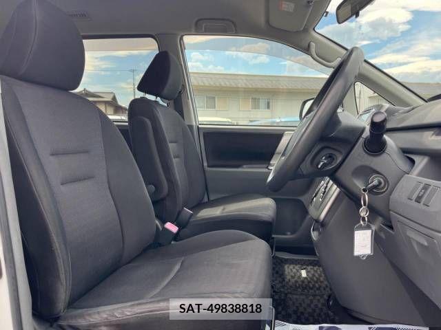 Toyota VOXY 2008-04 344962-8