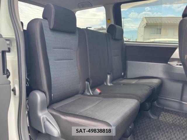Toyota VOXY 2008-04 344962-9