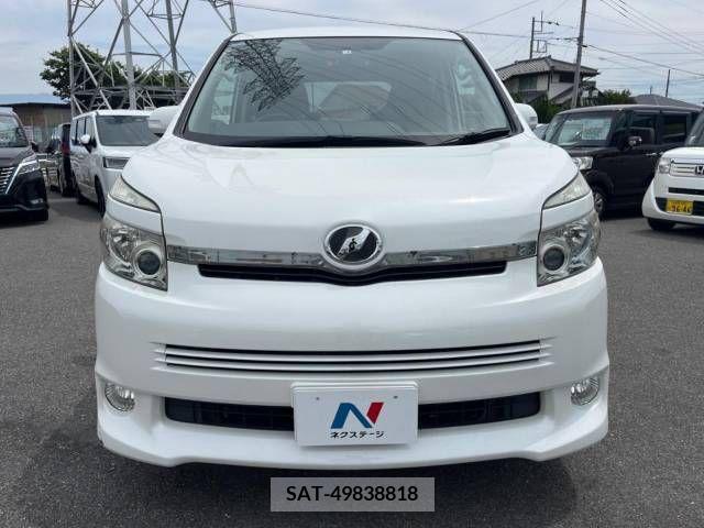 Toyota VOXY 2008-04 344962-15