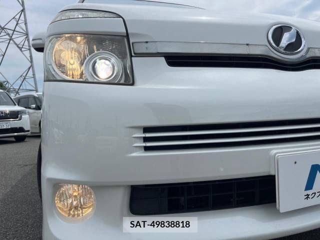 Toyota VOXY 2008-04 344962-13