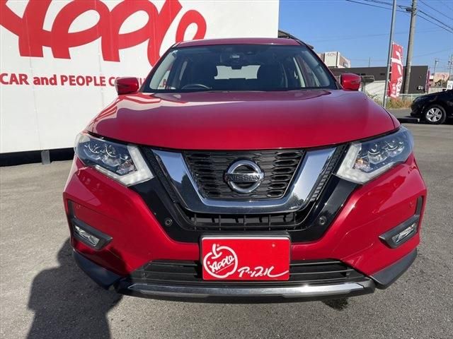 Nissan X-TRAIL 2018-08 25941-1