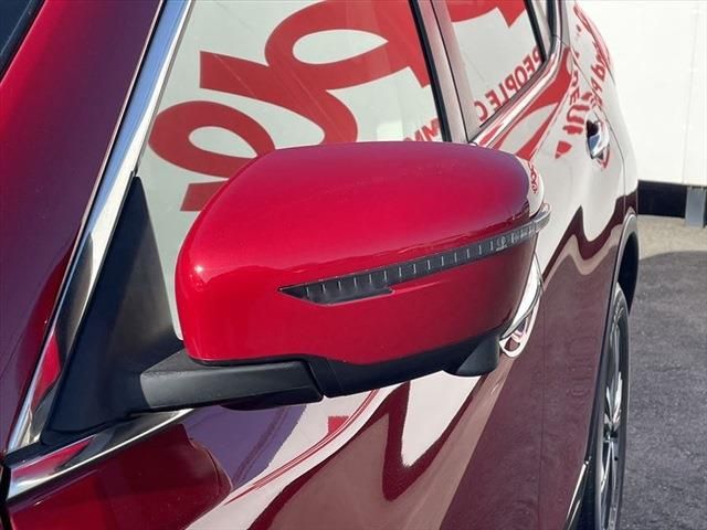 Nissan X-TRAIL 2018-08 25941-12
