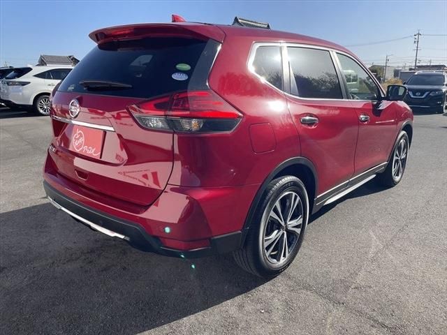 Nissan X-TRAIL 2018-08 25941-4
