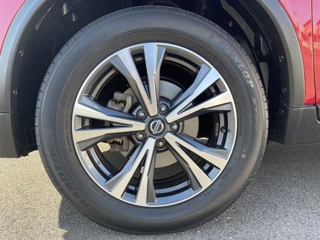 Nissan X-TRAIL 2018-08 25941-16