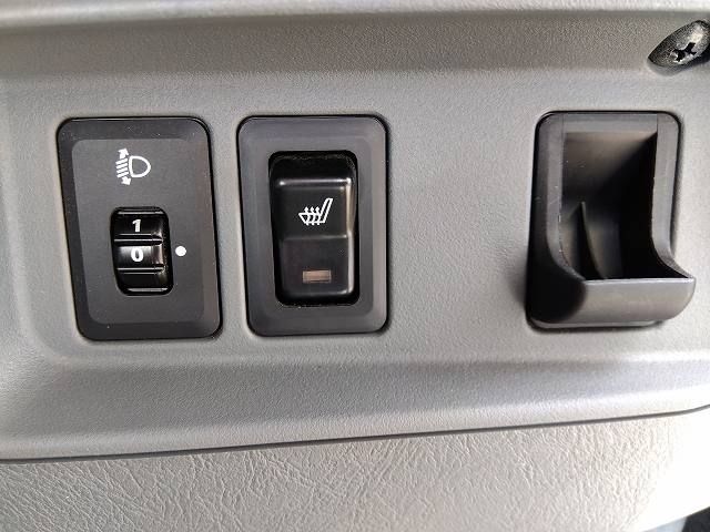 Mitsubishi MINICA 2017-07 21699-6