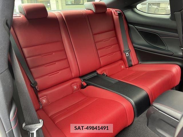 Lexus RC 2019-08 334403-16