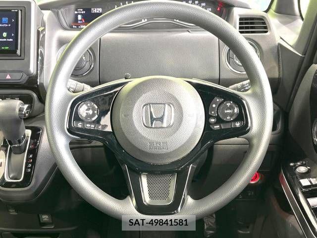 Honda N BOX CUSTOM 2022-07 211362-11