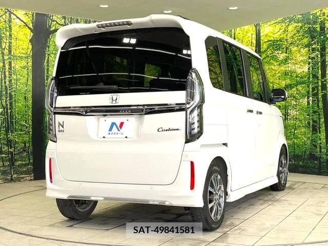 Honda N BOX CUSTOM 2022-07 211362-17